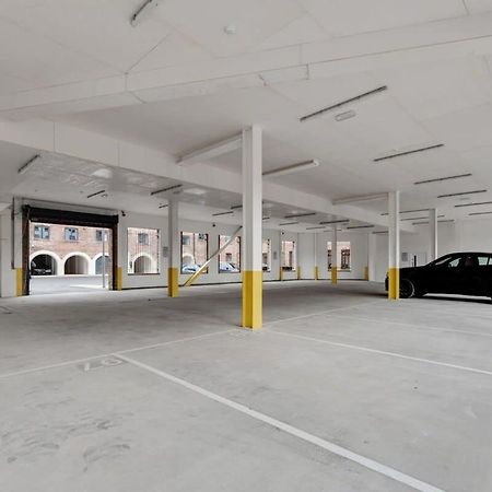 1 Bed Modern Apartment In A Converted Mill Leeds  Extérieur photo
